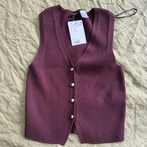 Women's Burgundy Sweater Vest by HM